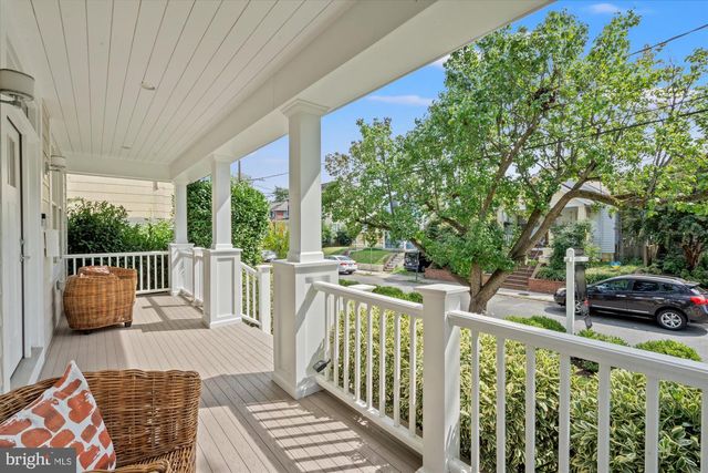 508 E CUSTIS AVE, Alexandria, VA 22301