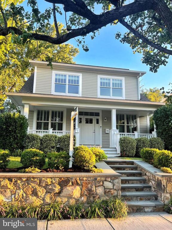 508 E CUSTIS AVE, Alexandria, VA 22301