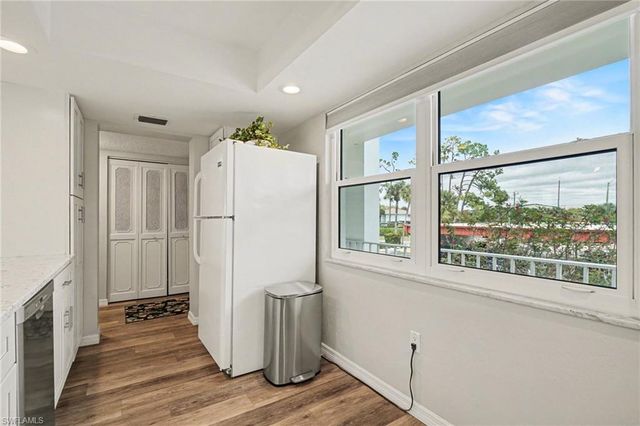 1700 Pine Valley DR 205, Fort Myers, FL 33907