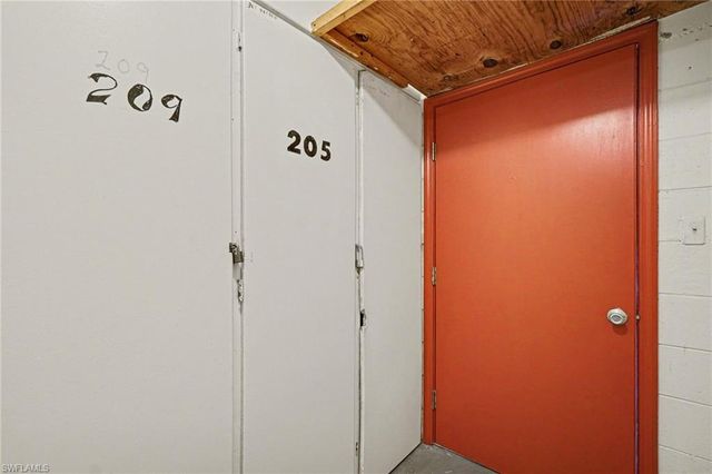 1700 Pine Valley DR 205, Fort Myers, FL 33907