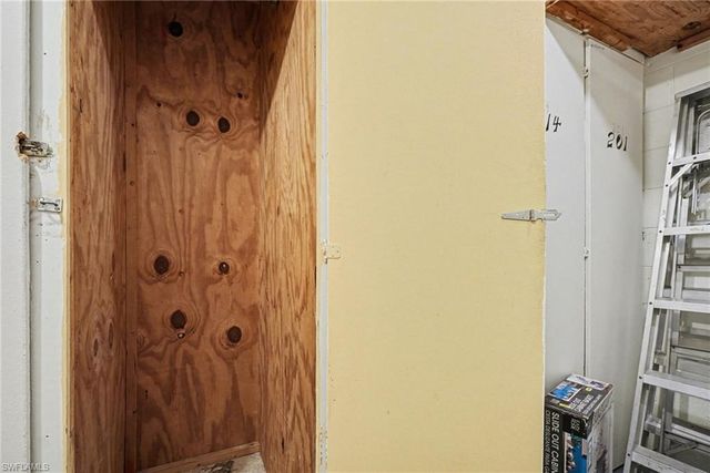 1700 Pine Valley DR 205, Fort Myers, FL 33907