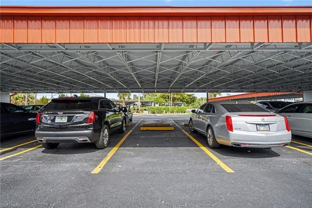 1700 Pine Valley DR 205, Fort Myers, FL 33907