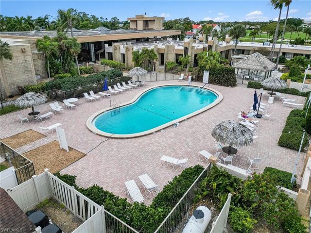 1700 Pine Valley DR 205, Fort Myers, FL 33907