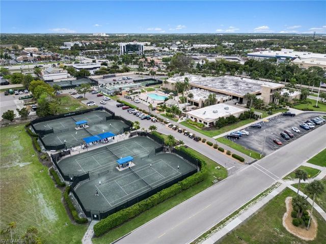 1700 Pine Valley DR 205, Fort Myers, FL 33907
