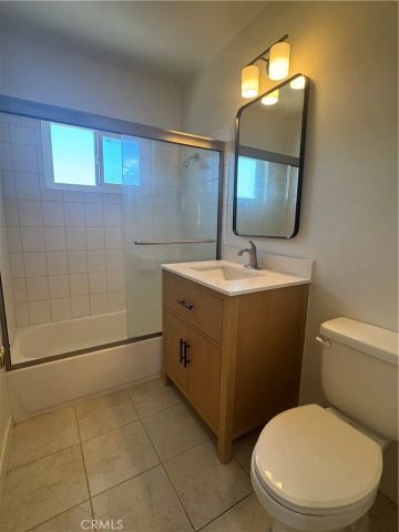21023 Donora Avenue C, Torrance, CA 90503