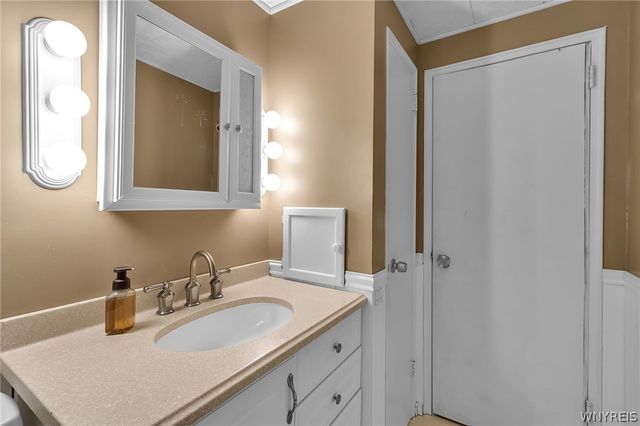 145 Beyer Drive, Tonawanda, NY 14150