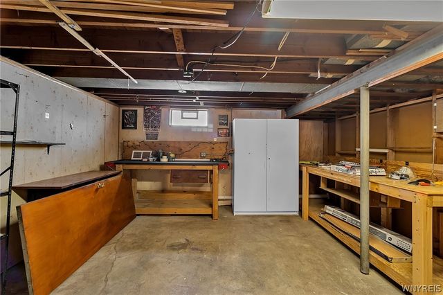 145 Beyer Drive, Tonawanda, NY 14150