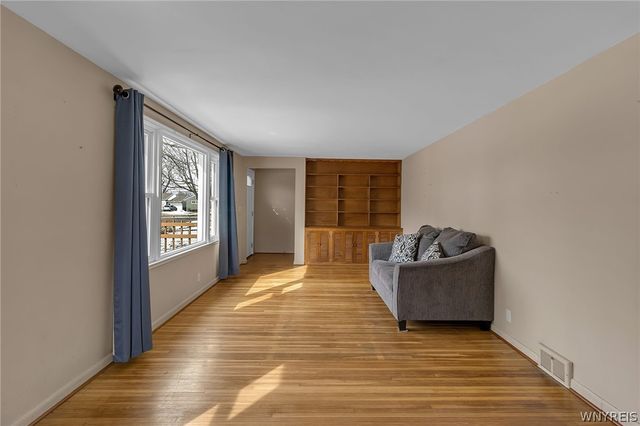 145 Beyer Drive, Tonawanda, NY 14150