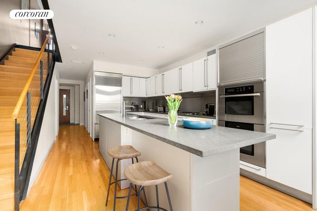 285 STATE Street, New York City, NY 11201