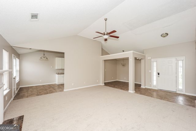 425 Buffington Drive, Union City, GA 30291