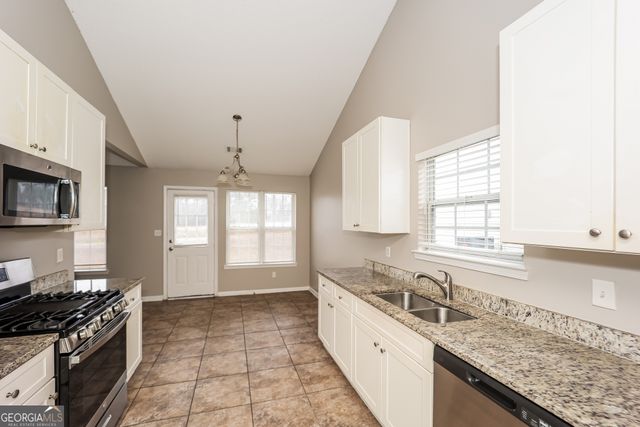 425 Buffington Drive, Union City, GA 30291