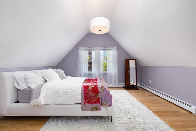 5 Maloney Lane, Middletown, RI 02842