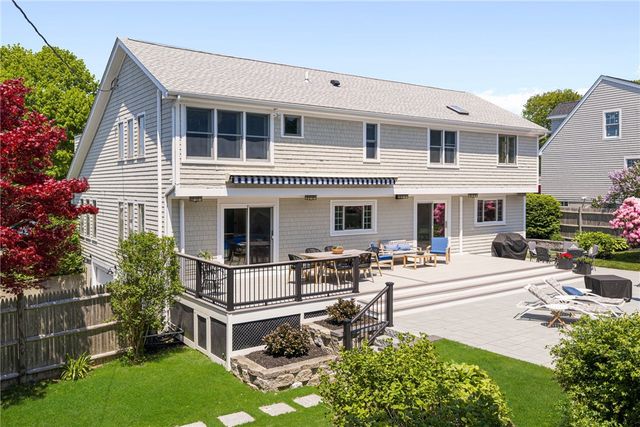 5 Maloney Lane, Middletown, RI 02842