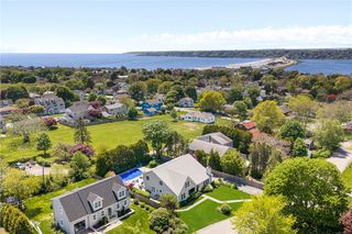 5 Maloney Lane, Middletown, RI 02842