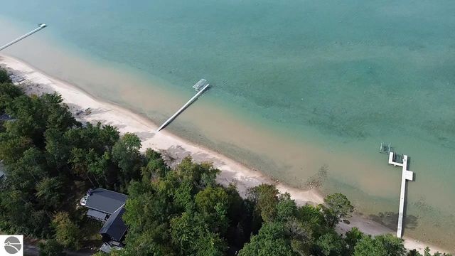 1321 Bayview Drive, Kewadin, MI 49648