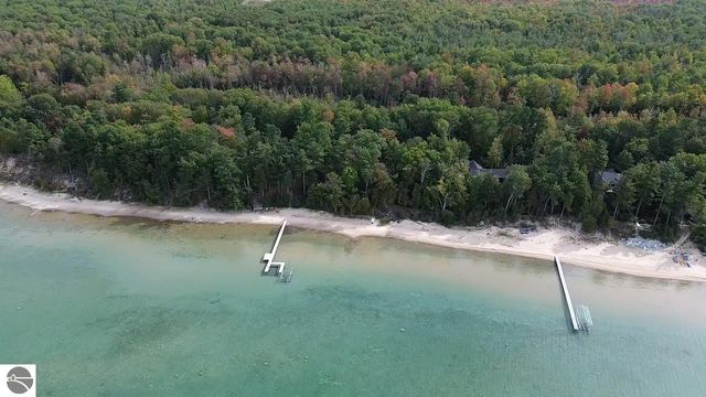 1321 Bayview Drive, Kewadin, MI 49648