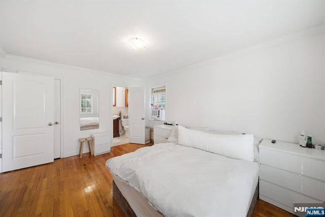 36 Marjorie Terrace, Englewood Cliffs, NJ 07632