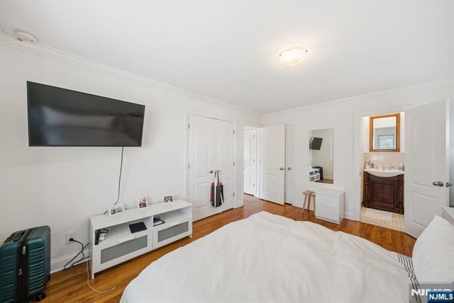 36 Marjorie Terrace, Englewood Cliffs, NJ 07632