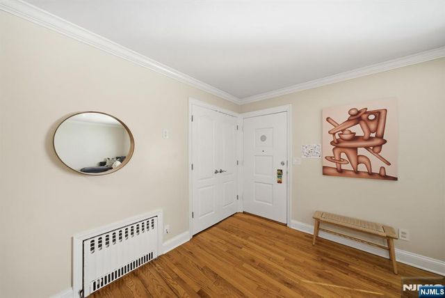 36 Marjorie Terrace, Englewood Cliffs, NJ 07632