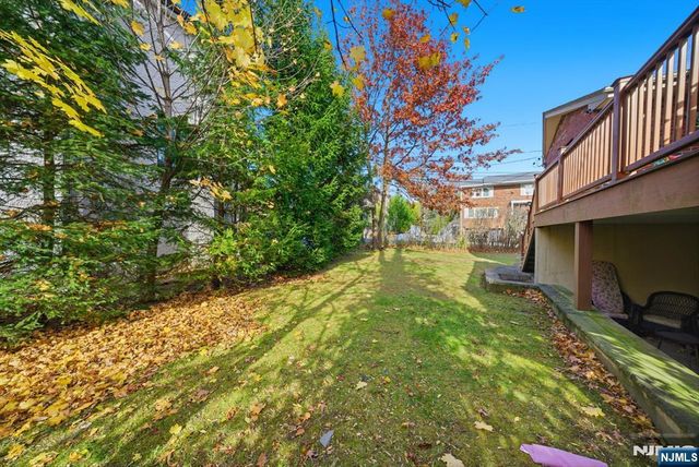 36 Marjorie Terrace, Englewood Cliffs, NJ 07632