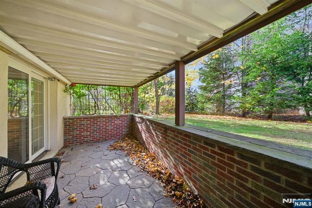 36 Marjorie Terrace, Englewood Cliffs, NJ 07632