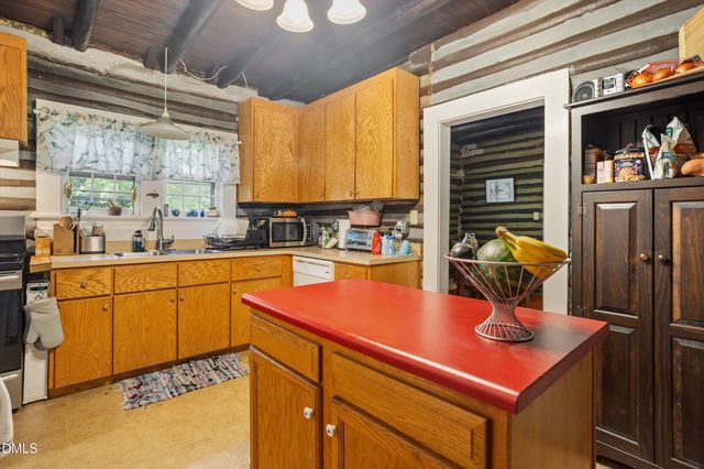 718 Powell Drive, Raleigh, NC 27606
