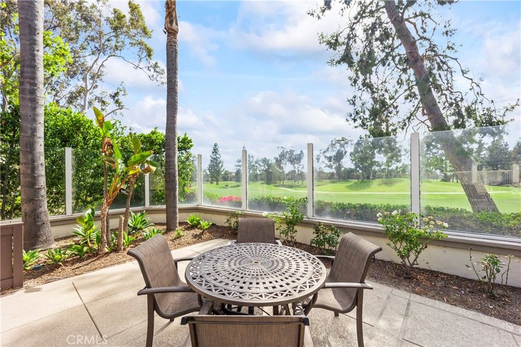 Image 29 of property listing at 2960 Champion Way 1304, Tustin, CA 92782