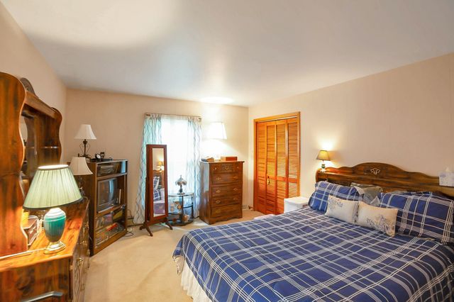 2226 Hwy 25, W, Cottontown, TN 37048