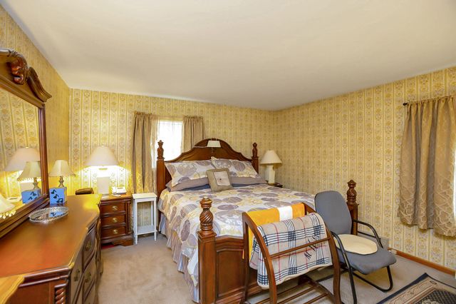 2226 Hwy 25, W, Cottontown, TN 37048