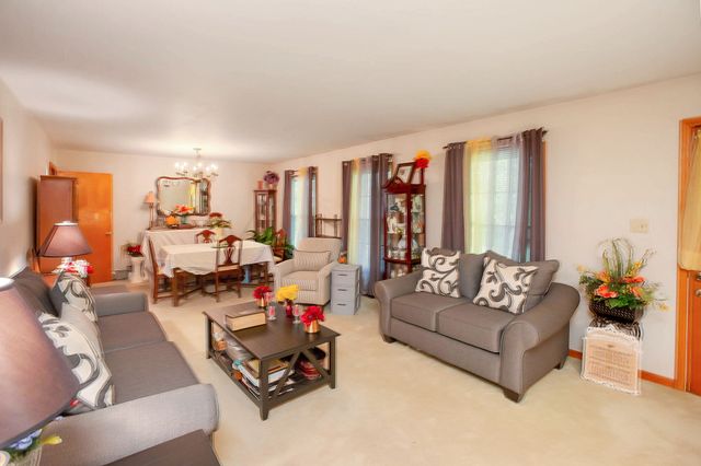 2226 Hwy 25, W, Cottontown, TN 37048