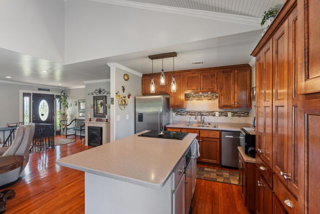 10779 N Tidwell Rd, Bon Aqua, TN 37025