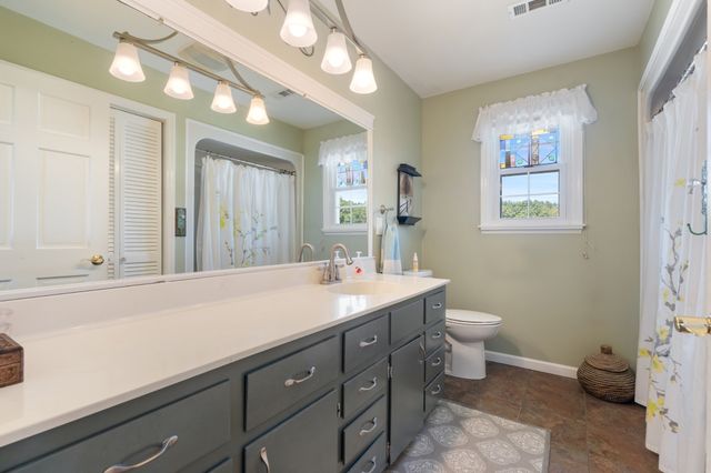 10779 N Tidwell Rd, Bon Aqua, TN 37025