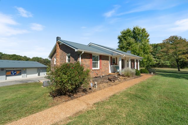 10779 N Tidwell Rd, Bon Aqua, TN 37025