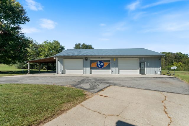 10779 N Tidwell Rd, Bon Aqua, TN 37025