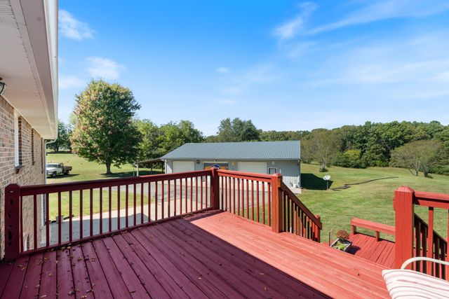 10779 N Tidwell Rd, Bon Aqua, TN 37025