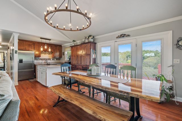 10779 N Tidwell Rd, Bon Aqua, TN 37025