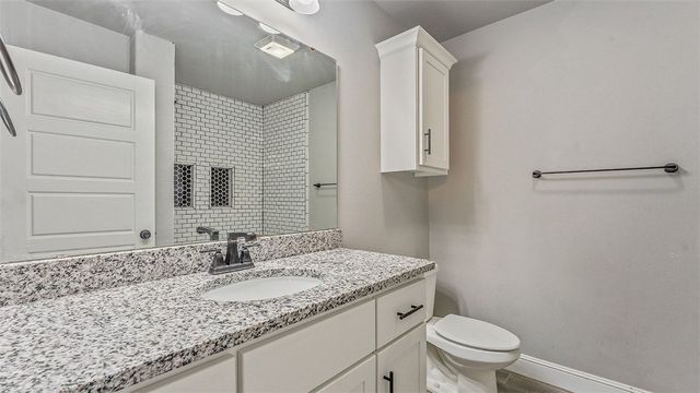 3905 E Wax Wing Drive, Siloam Springs, AR 72761