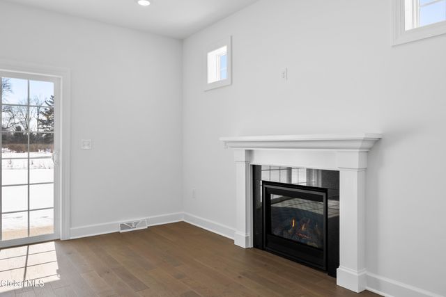 1A Brison Avenue, North Greenbush, NY 12180
