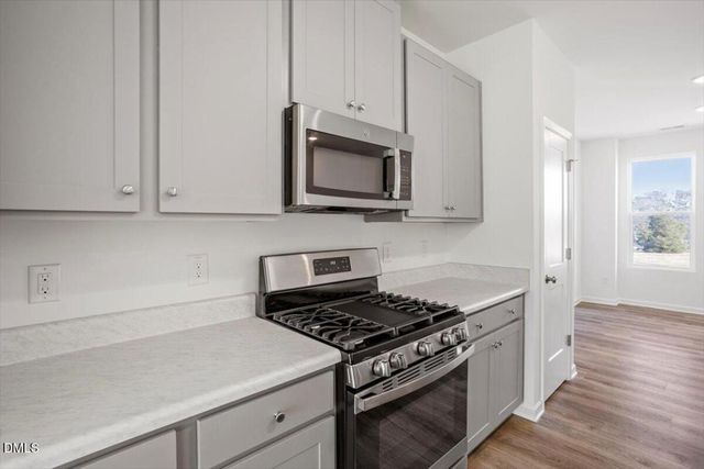 443 N Fisher Street, Raleigh, NC 27610