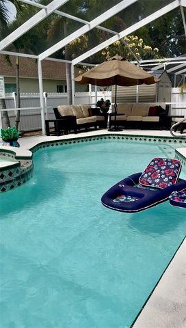 10632 LAKE VISTA DRIVE, Seminole, FL 33772