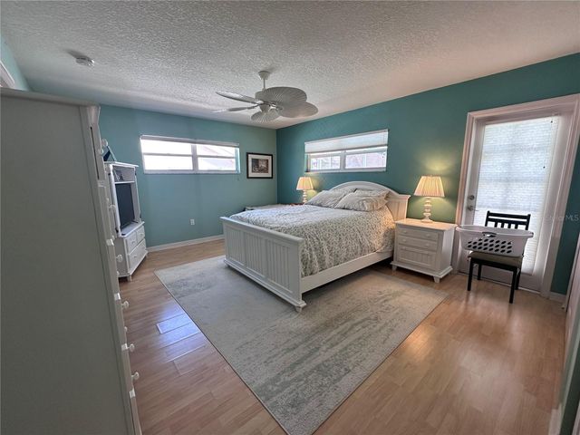 10632 LAKE VISTA DRIVE, Seminole, FL 33772