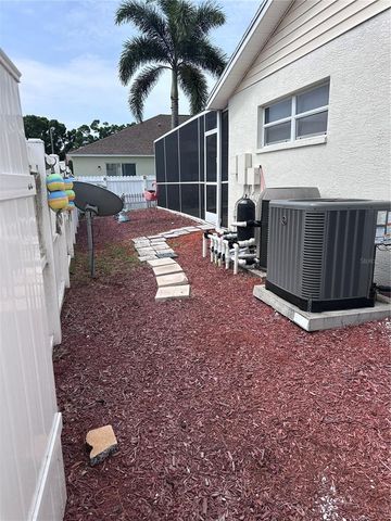 10632 LAKE VISTA DRIVE, Seminole, FL 33772