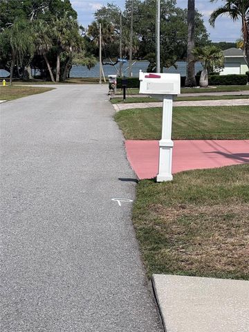 10632 LAKE VISTA DRIVE, Seminole, FL 33772