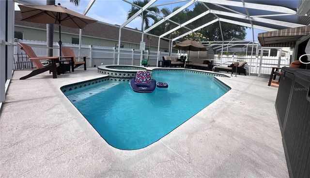10632 LAKE VISTA DRIVE, Seminole, FL 33772