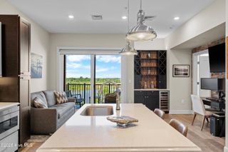 10 Grace Street Apt 604, Wilmington, NC 28401