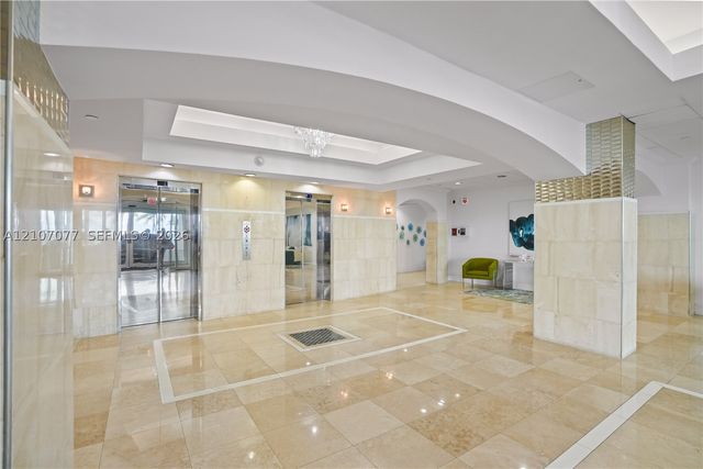 209 N Fort Lauderdale Beach Blvd 12H, Fort Lauderdale, FL 33304