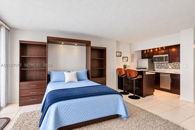 209 N Fort Lauderdale Beach Blvd 12H, Fort Lauderdale, FL 33304