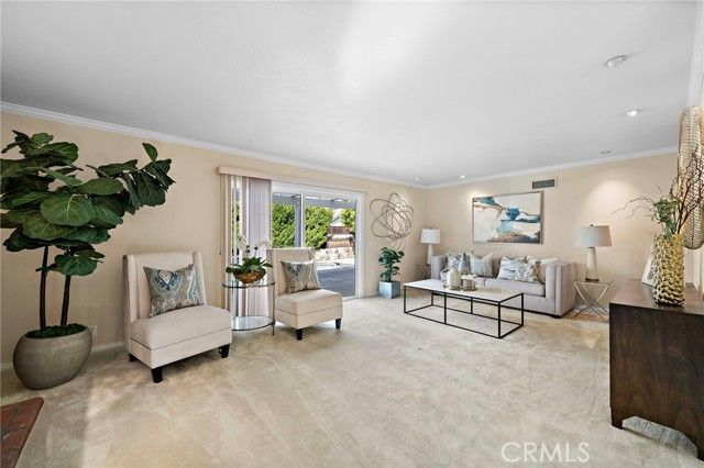 16805 Redwood Street, Fountain Valley, CA 92708