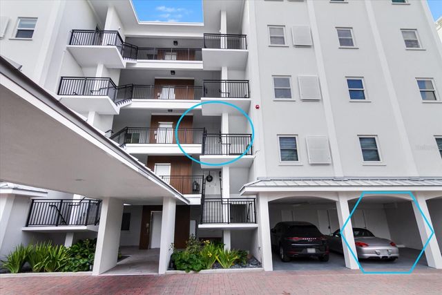 174 GOLDEN GATE POINT 32, Sarasota, FL 34236