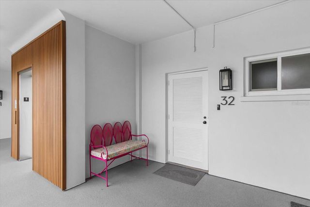 174 GOLDEN GATE POINT 32, Sarasota, FL 34236